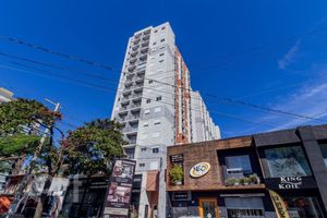 Image 24 - 876183