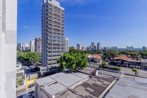 Image 13 - 876183