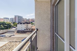 Image 11 - 876183