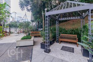 Image 73 - 876190
