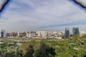 Image 19 - 876190