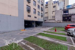 Image 34 - 876206