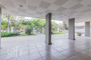 Image 16 - 876214