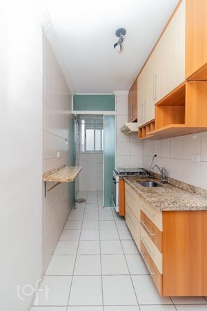 Image 21 - 876219