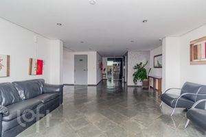 Image 32 - 876219