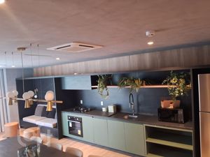 Image 6 - 876224