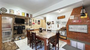Image 14 - 876229
