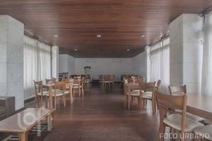 Image 20 - 876231