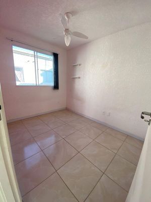 Image 4 - 876232