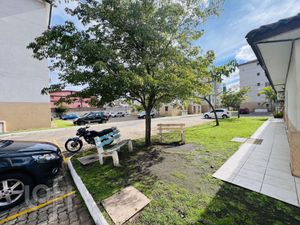 Image 16 - 876248