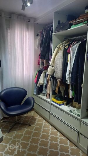 Image 19 - 876251