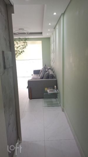Image 6 - 876251