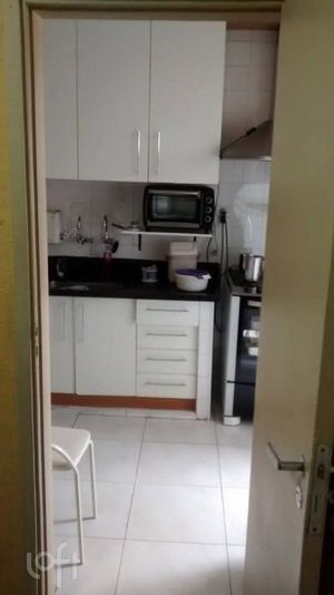 Image 5 - 876252