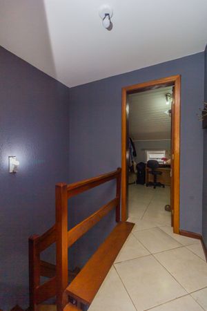 Image 22 - 876258