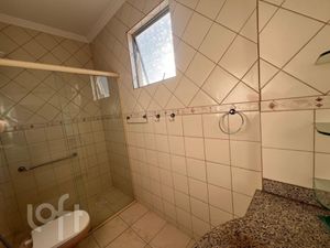 Image 17 - 876261