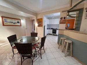 Image 9 - 876261