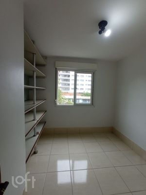 Image 13 - 876284