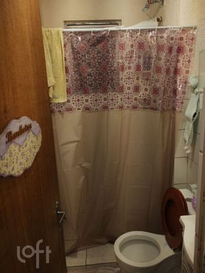 Image 1 - 876286