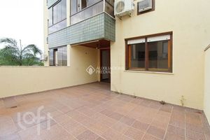 Image 7 - 876303