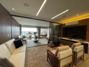 Image 1 - 876327