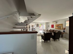Image 1 - 876329