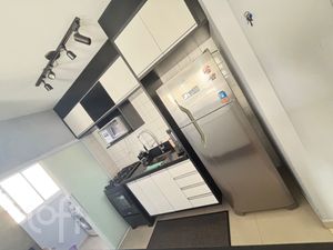 Image 12 - 876334