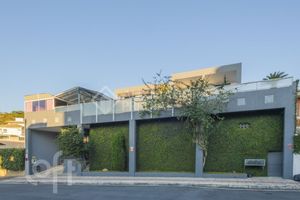 Image 1 - 876342