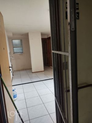 Image 4 - 876344