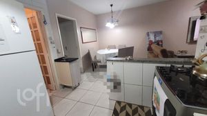 Image 10 - 876355