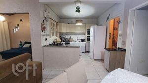 Image 6 - 876355