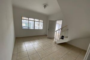 Image 10 - 876365