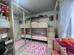 Image 4 - 876369