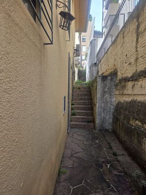 Image 12 - 876370