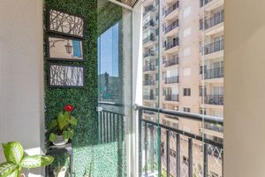 Image 4 - 876372
