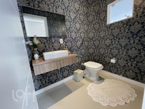 Image 9 - 876375