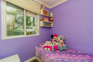 Image 11 - 876378