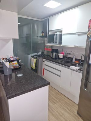 Image 1 - 876378