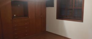 Image 33 - 876379