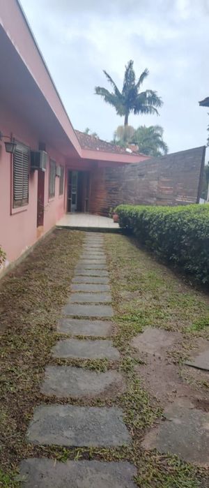 Image 9 - 876379