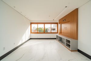 Image 4 - 876382