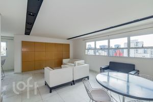 Image 37 - 876385