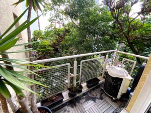 Image 3 - 876385