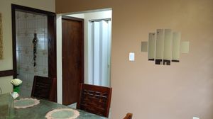 Image 4 - 876404