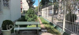 Image 10 - 876406