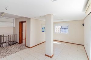 Image 41 - 876413