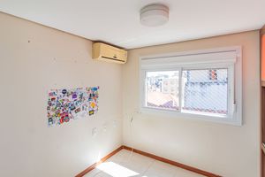 Image 36 - 876413