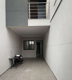 Image 0 - 876418