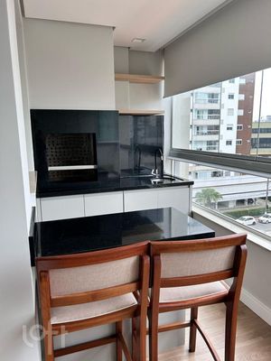 Image 18 - 876439