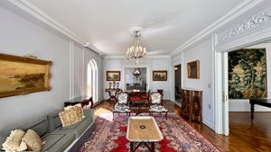 Image 33 - 876440