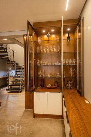Image 8 - 876448